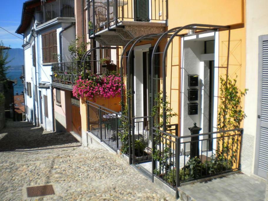 Ferienwohnung Il Nido Rezzonico Exterior foto