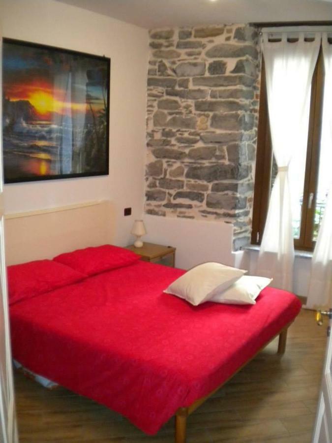 Ferienwohnung Il Nido Rezzonico Exterior foto